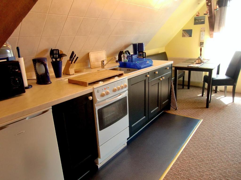 Hotel Inselromantik Rügen Dreschvitz Habitación foto